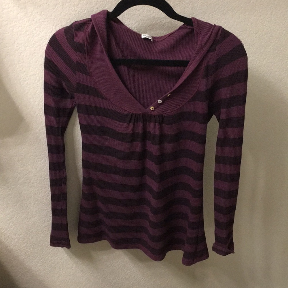 Splendid hooded Henley